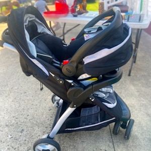 3 in 1 Graco Stroller/Carseat
